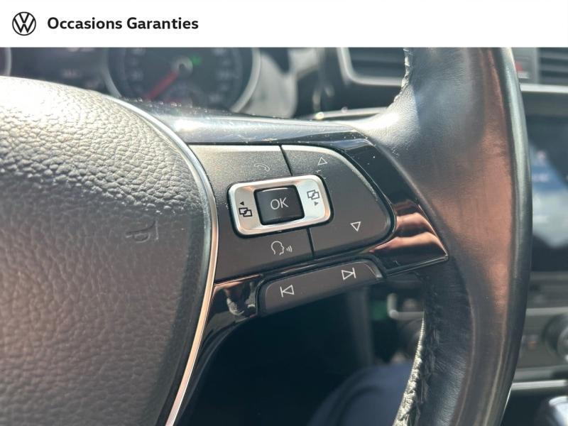 Voitures occasions VOLKSWAGEN GOLF Carat Metz