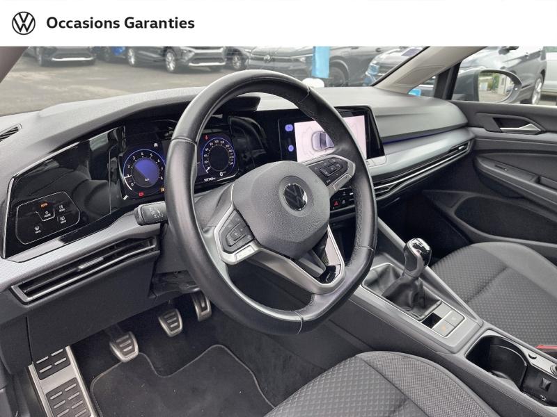 Voitures occasions VOLKSWAGEN GOLF Active Metz