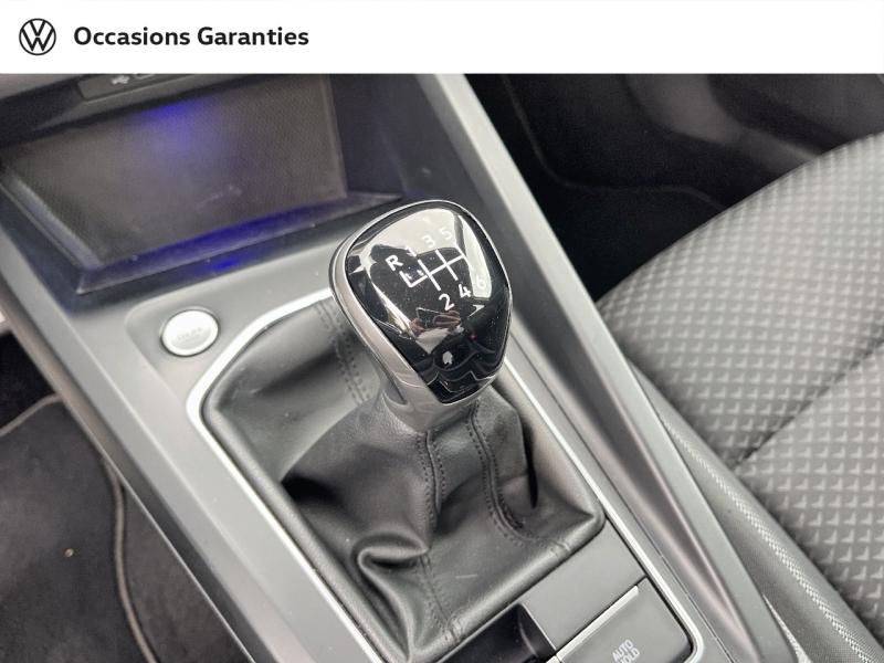 Voitures occasions VOLKSWAGEN GOLF Active Metz