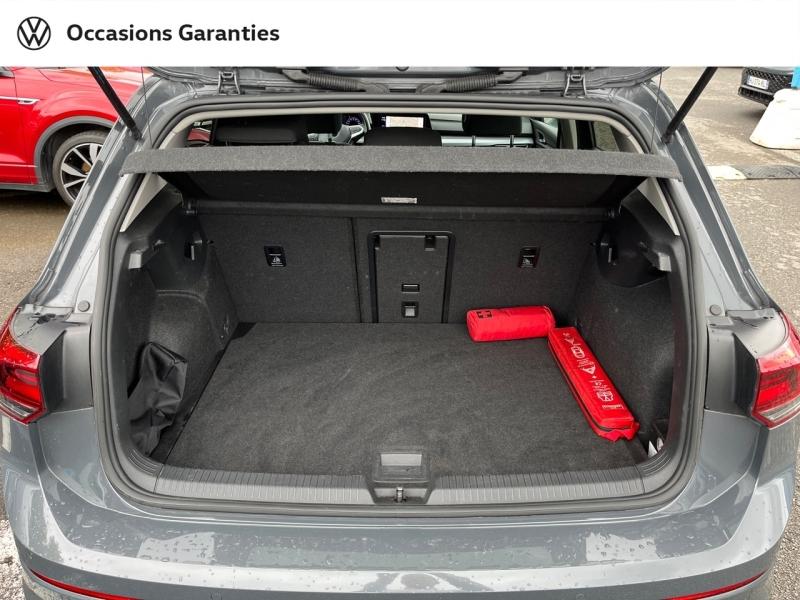 Voitures occasions VOLKSWAGEN GOLF Active Metz