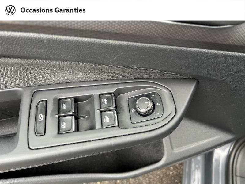 Voitures occasions VOLKSWAGEN GOLF Active Metz