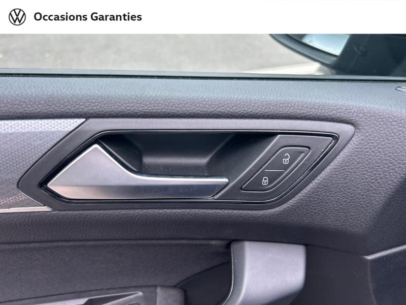 Voitures occasions VOLKSWAGEN TOURAN Active Metz