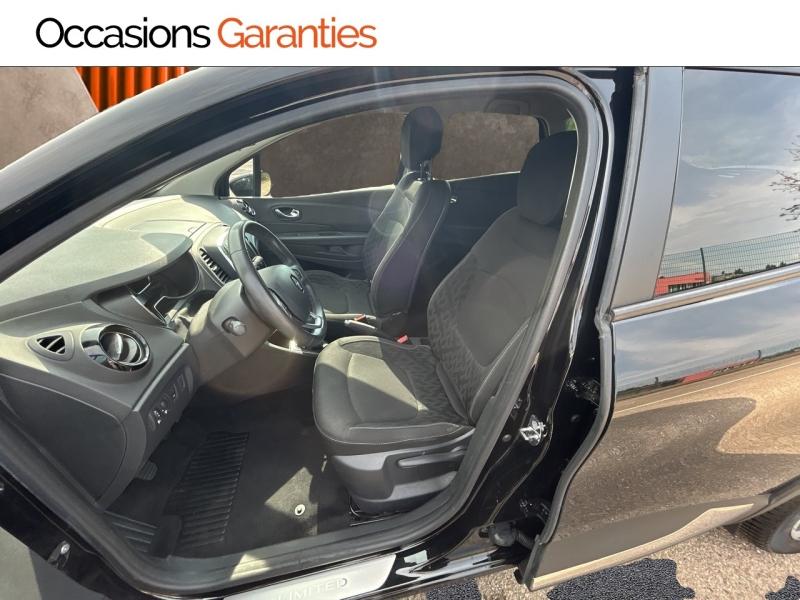 Voitures occasions RENAULT CAPTUR Business Metz