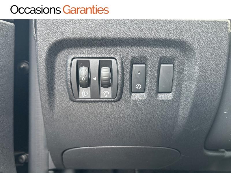 Voitures occasions RENAULT CAPTUR Business Metz