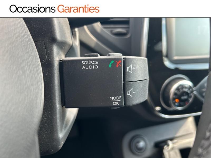 Voitures occasions RENAULT CAPTUR Business Metz