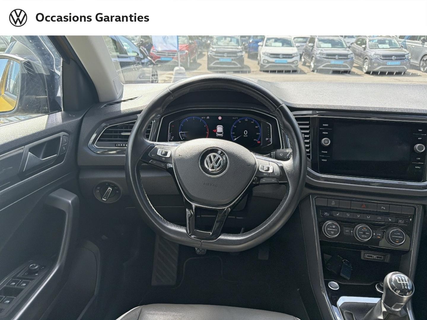 Voitures occasions VOLKSWAGEN T-ROC Carat Exclusive Metz