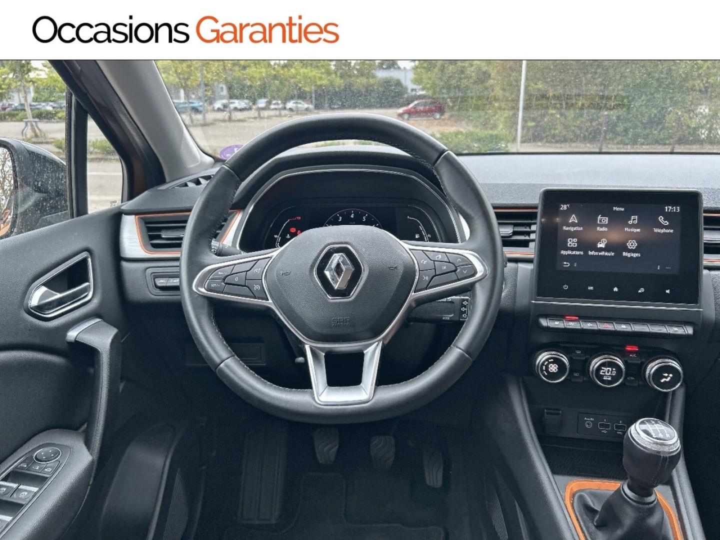 Voitures occasions RENAULT CAPTUR Intens Metz