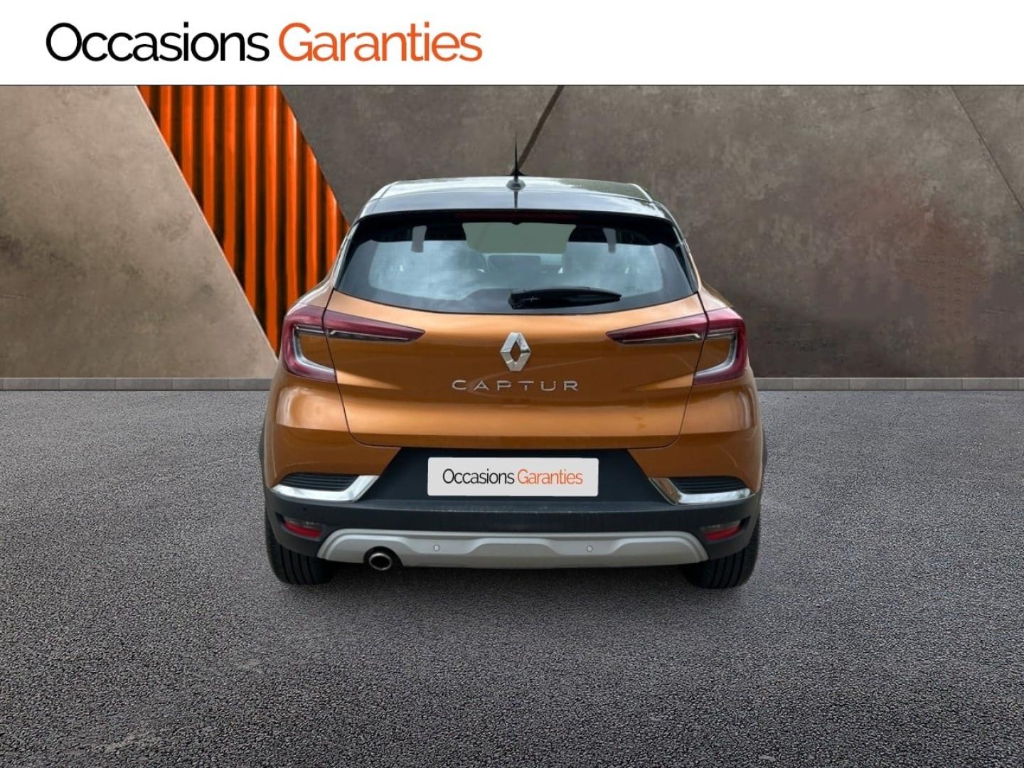 Voitures occasions RENAULT CAPTUR Intens Metz