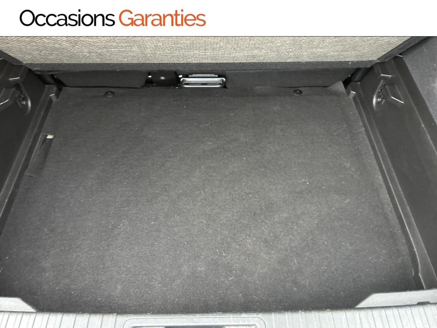 Voitures occasions RENAULT CAPTUR Intens Metz