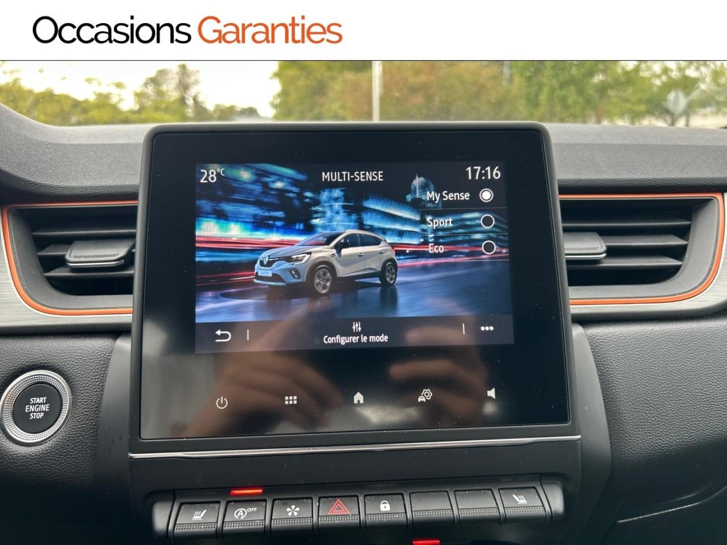 Voitures occasions RENAULT CAPTUR Intens Metz