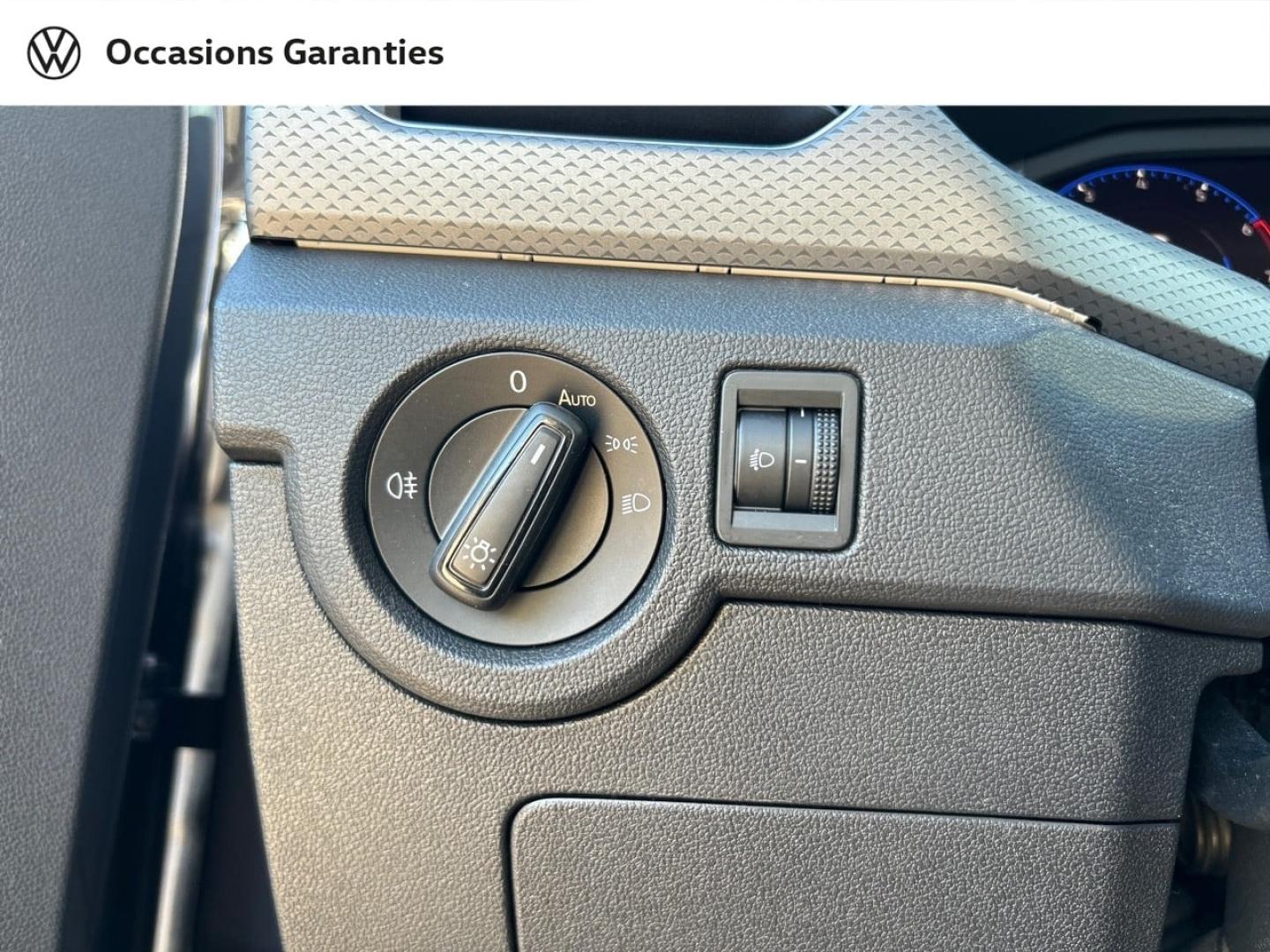 Voitures occasions VOLKSWAGEN T-CROSS Active Metz