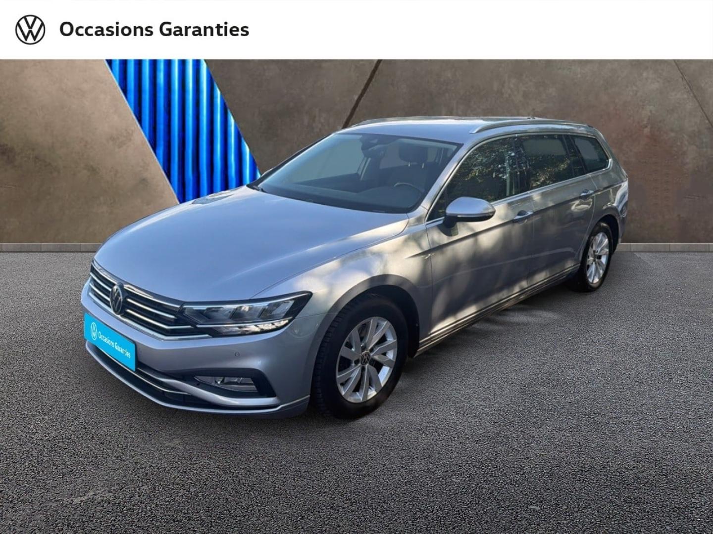 VOLKSWAGEN Passat SW