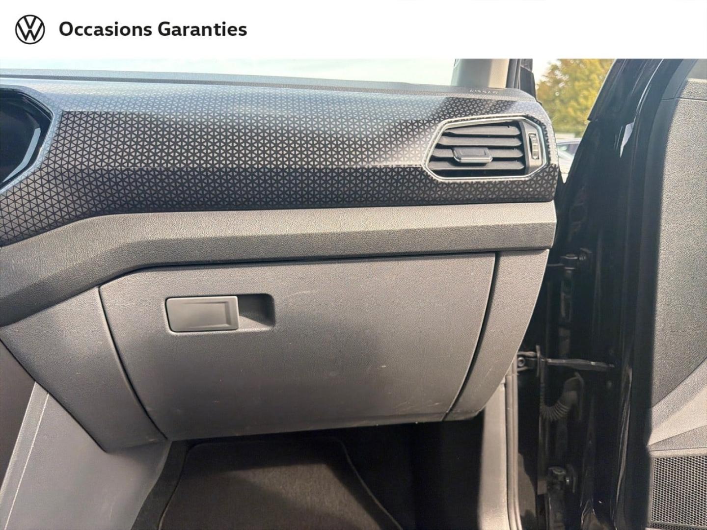Voitures occasions VOLKSWAGEN T-CROSS Carat Metz