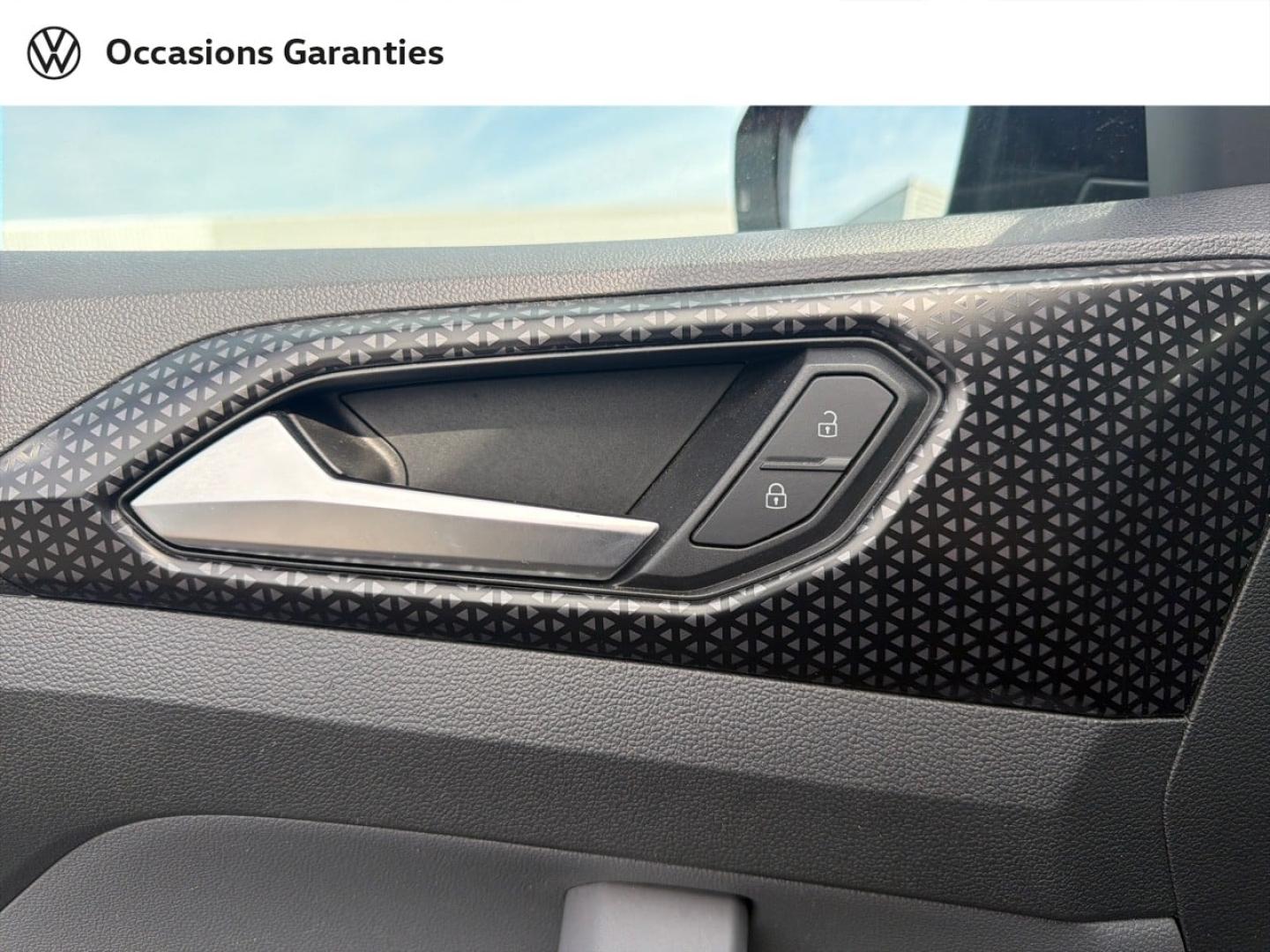 Voitures occasions VOLKSWAGEN T-CROSS Carat Metz
