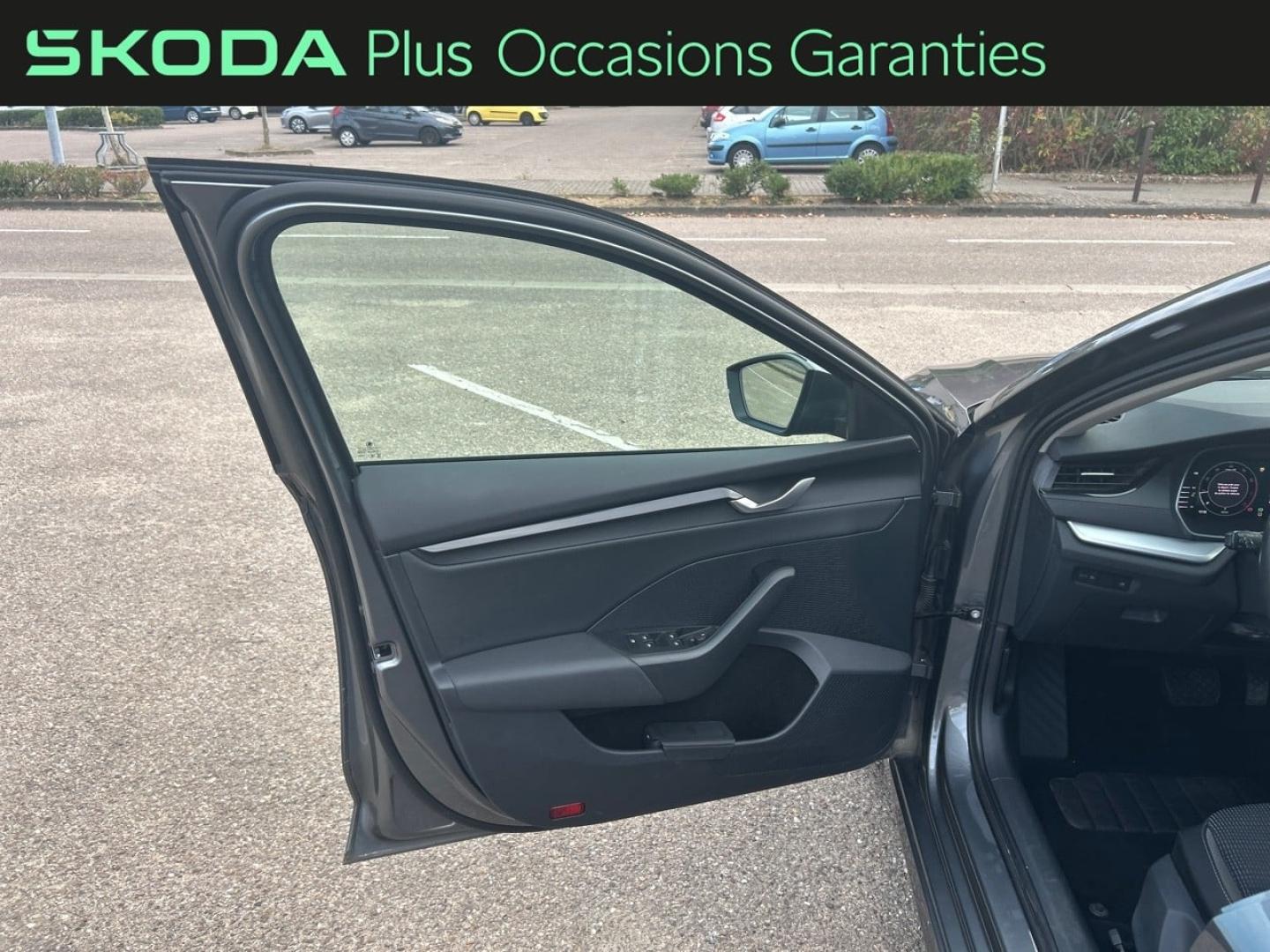 Voitures occasions ŠKODA Octavia Combi Selection Metz