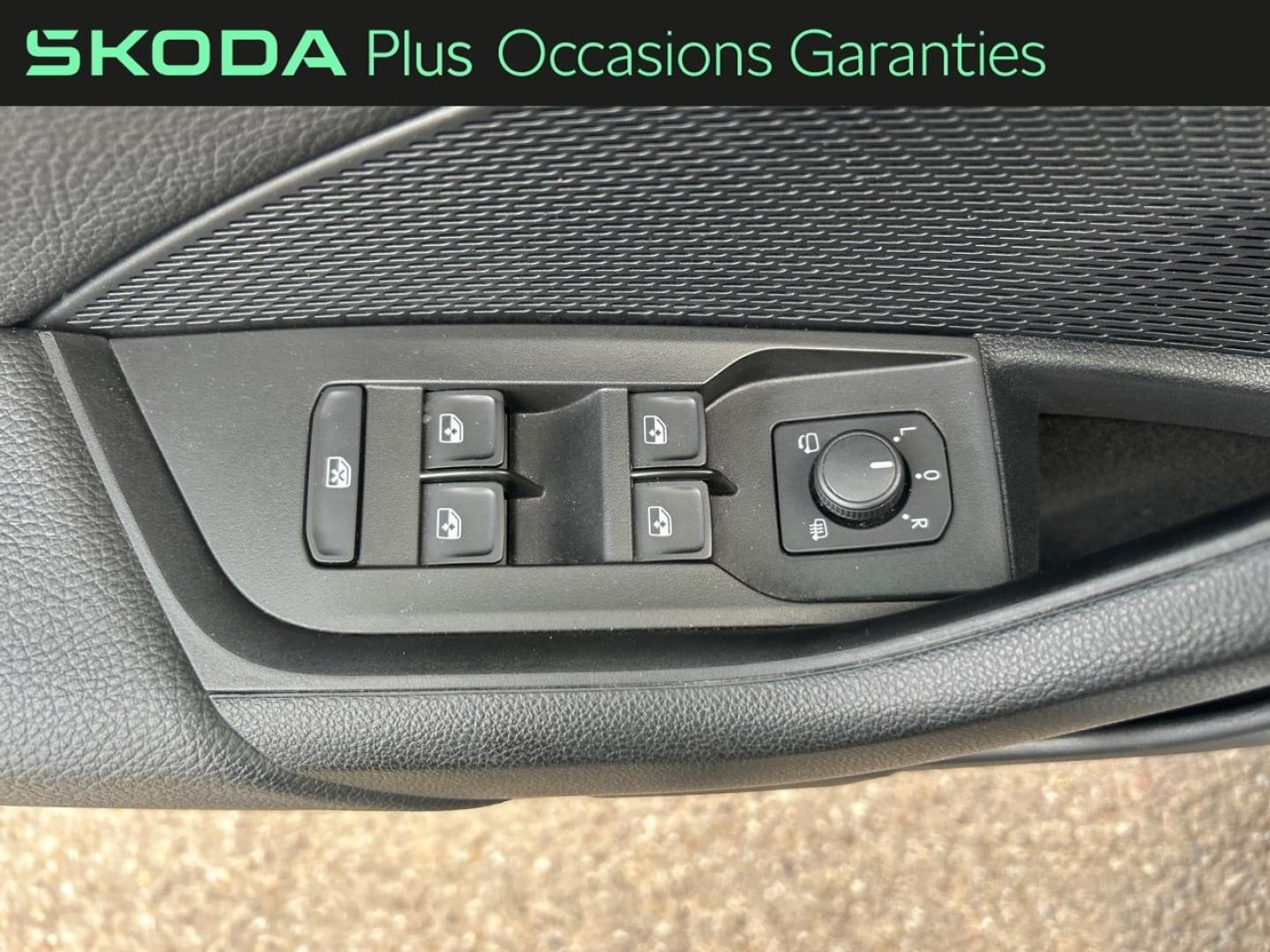 Voitures occasions ŠKODA Octavia Combi Selection Metz
