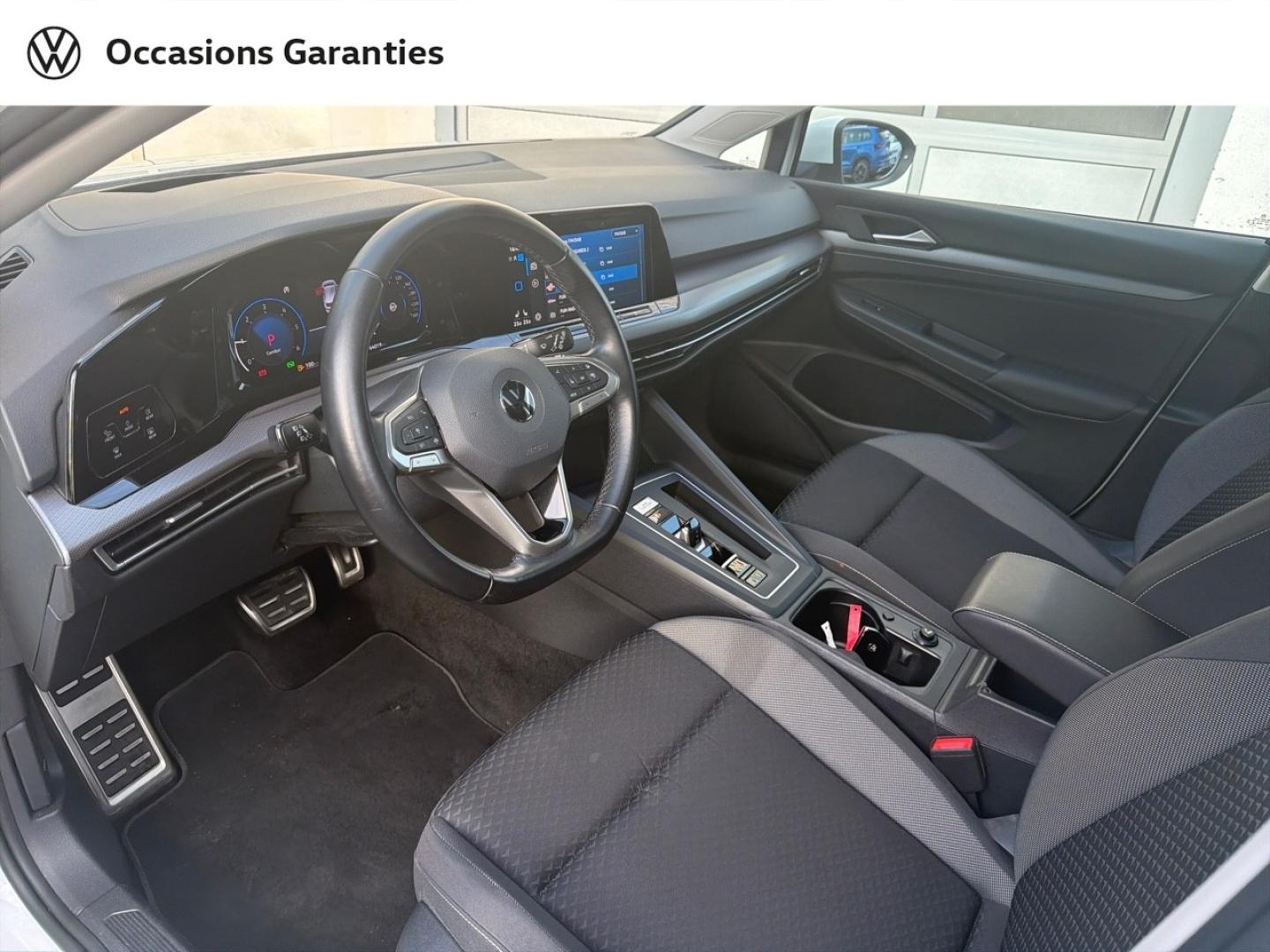 Voitures occasions VOLKSWAGEN GOLF Active Metz