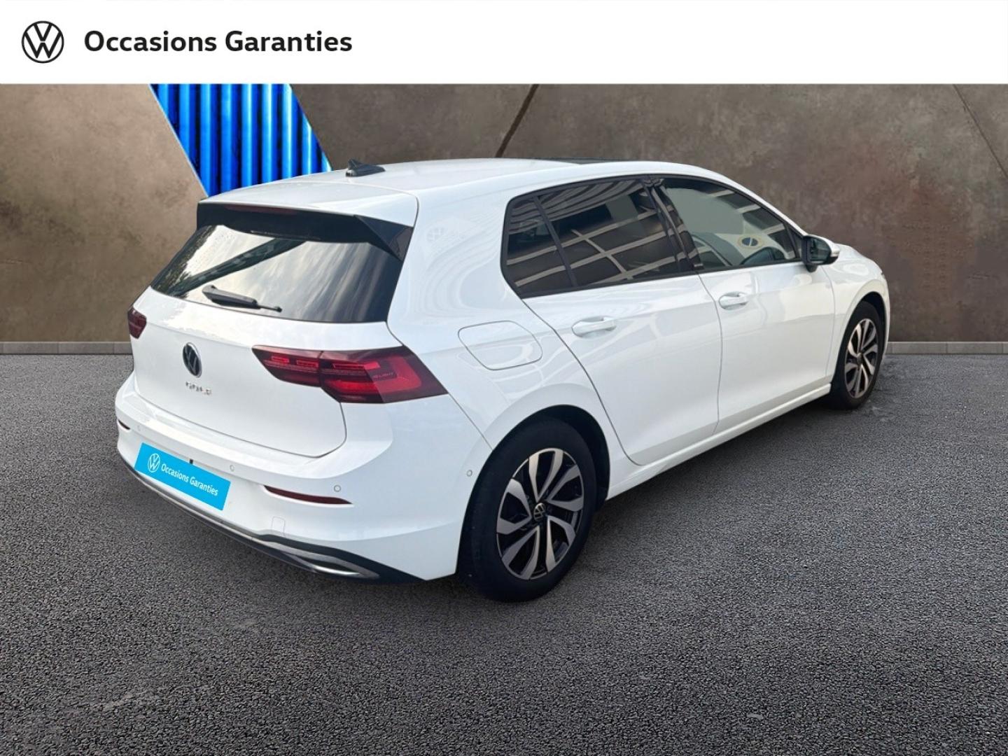 Voitures occasions VOLKSWAGEN GOLF Active Metz