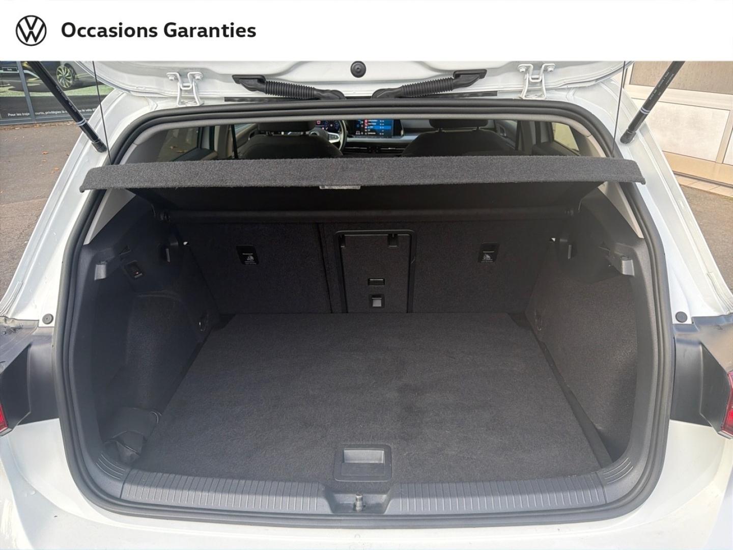 Voitures occasions VOLKSWAGEN GOLF Active Metz