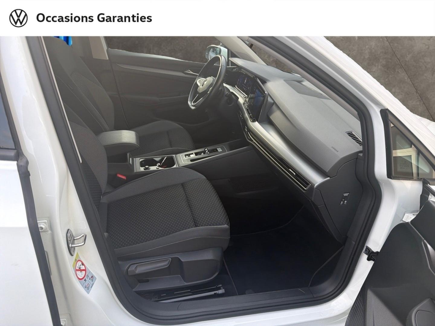 Voitures occasions VOLKSWAGEN GOLF Active Longeville-lès-Saint-Avold