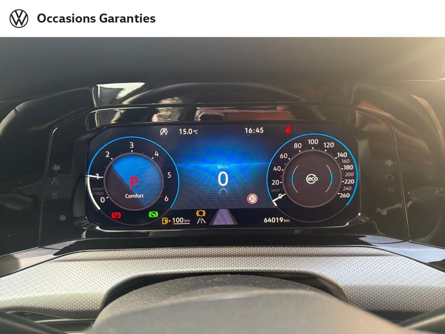 Voitures occasions VOLKSWAGEN GOLF Active Longeville-lès-Saint-Avold