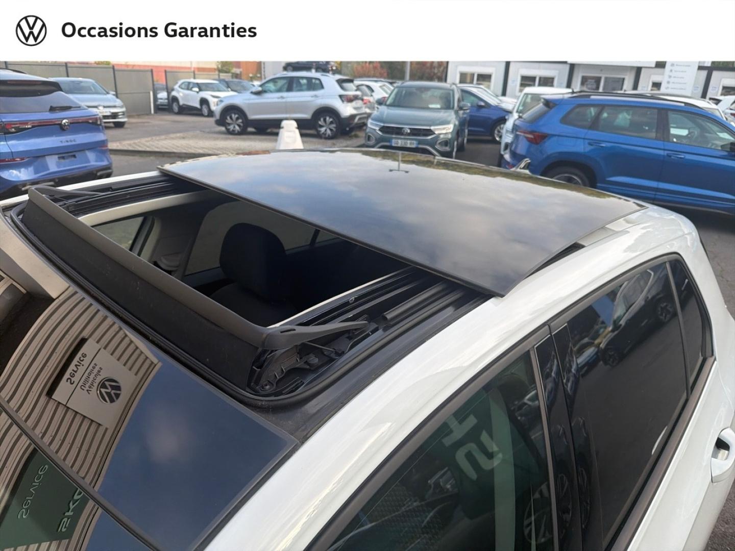 Voitures occasions VOLKSWAGEN GOLF Active Metz