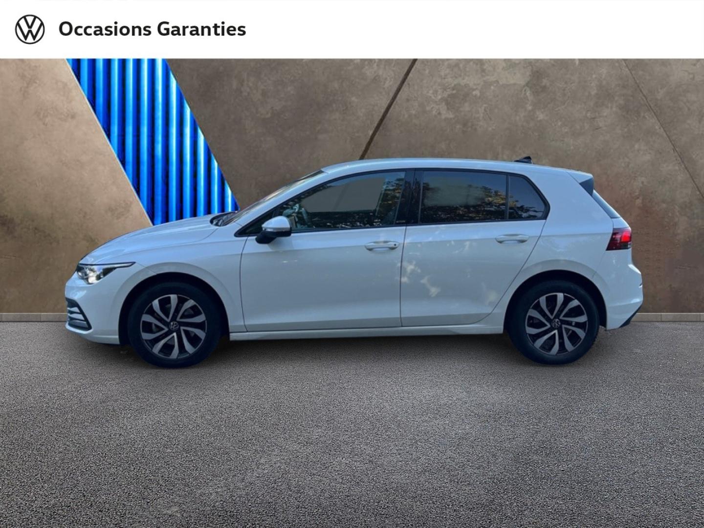 Voitures occasions VOLKSWAGEN GOLF Active Metz