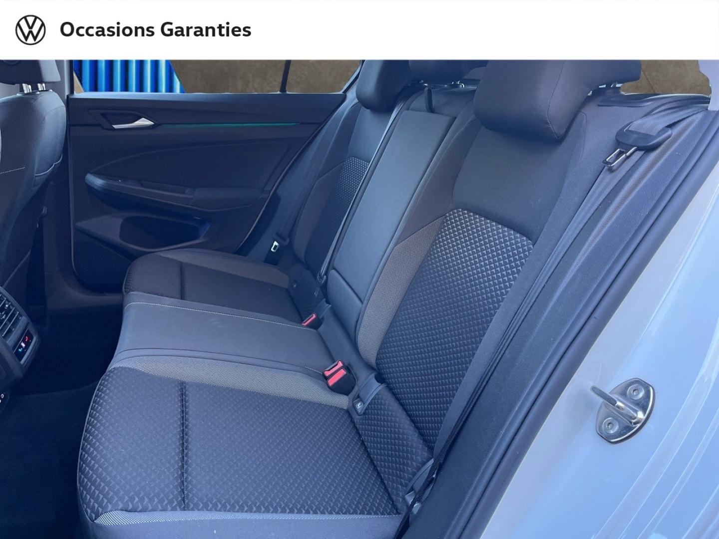 Voitures occasions VOLKSWAGEN GOLF Active Metz
