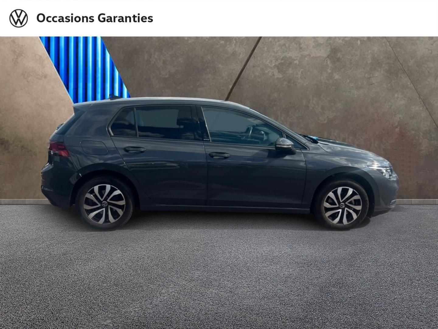 Voitures occasions VOLKSWAGEN GOLF Active Longeville-lès-Saint-Avold