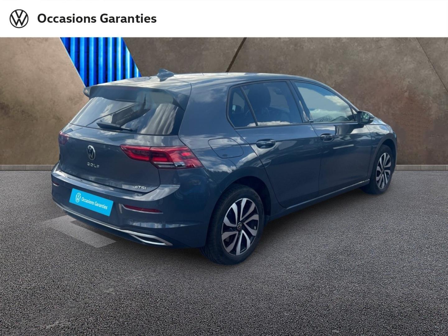 Voitures occasions VOLKSWAGEN GOLF Active Longeville-lès-Saint-Avold