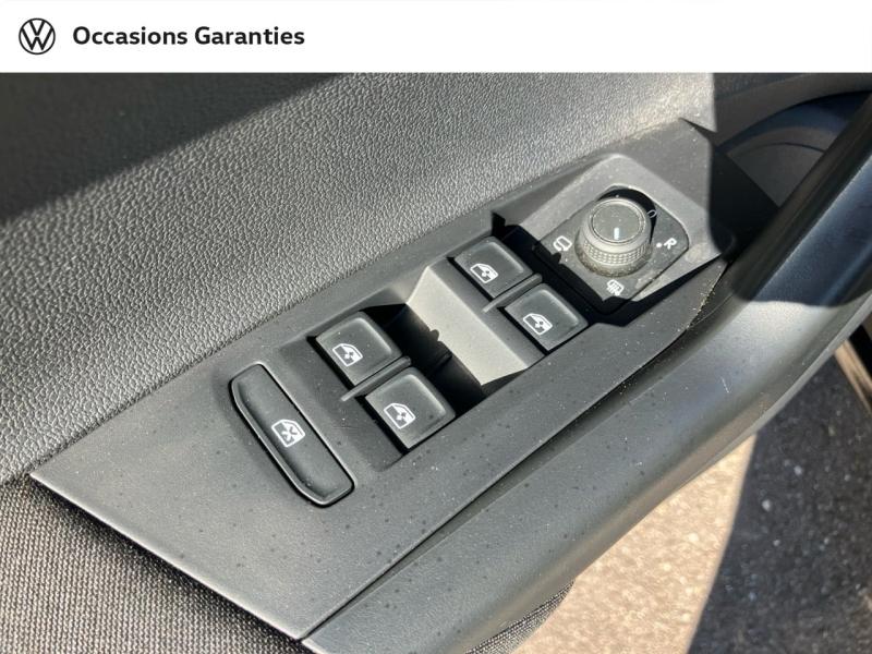 Voitures occasions VOLKSWAGEN POLO Base Longeville-lès-Saint-Avold