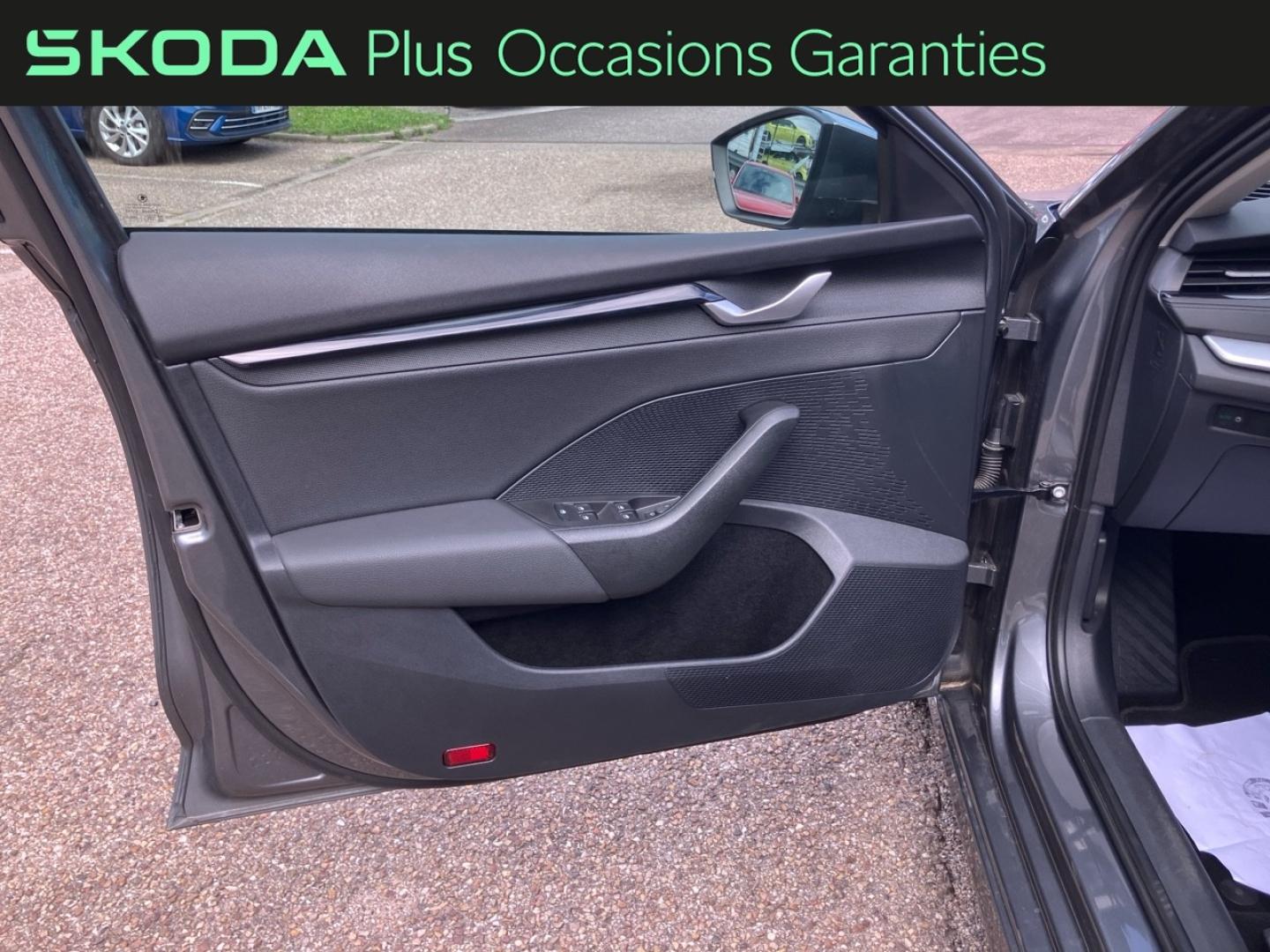 Voitures occasions ŠKODA Octavia Combi Selection Longeville-lès-Saint-Avold