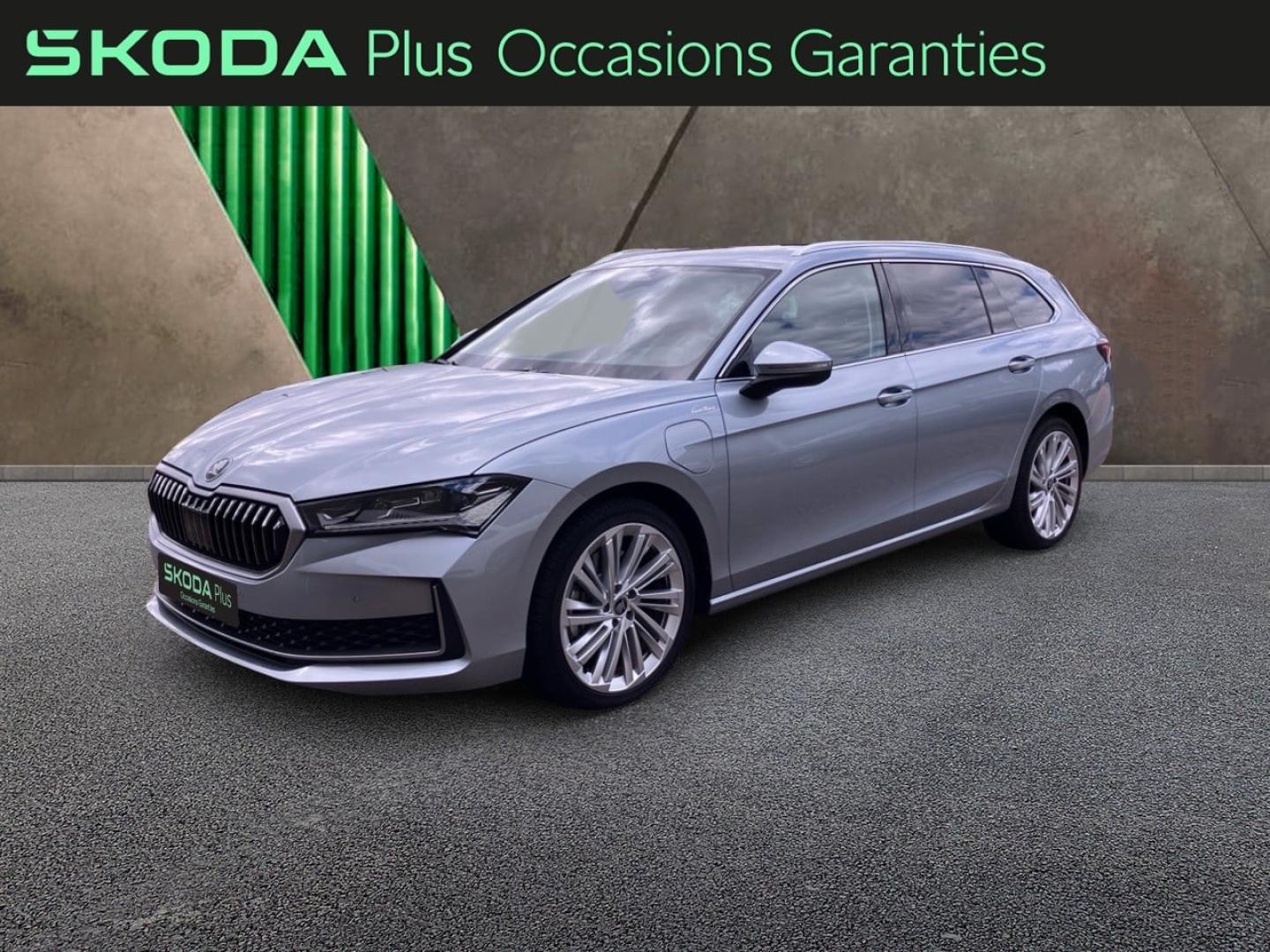 Voitures occasions ŠKODA Superb Combi Laurin & Klement Longeville-lès-Saint-Avold