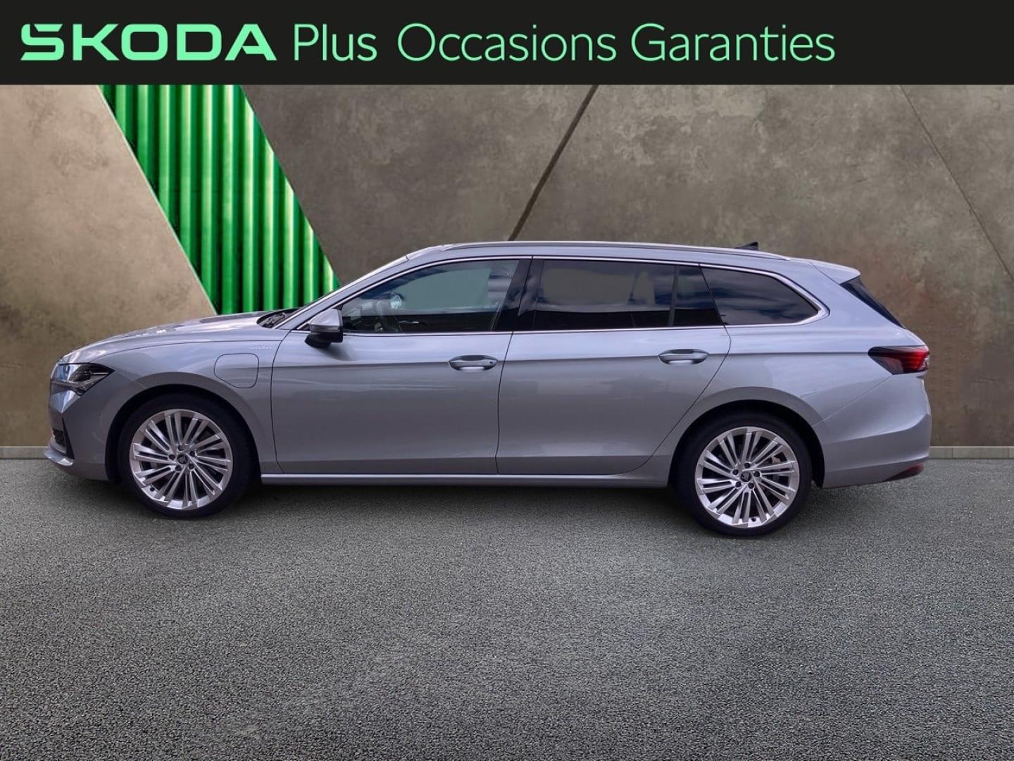 Voitures occasions ŠKODA Superb Combi Laurin & Klement Longeville-lès-Saint-Avold