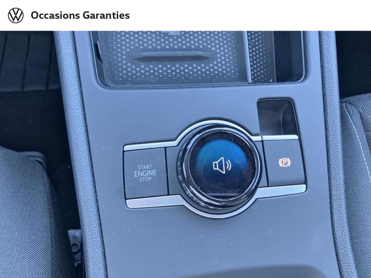 Voitures occasions VOLKSWAGEN T-ROC Base Metz