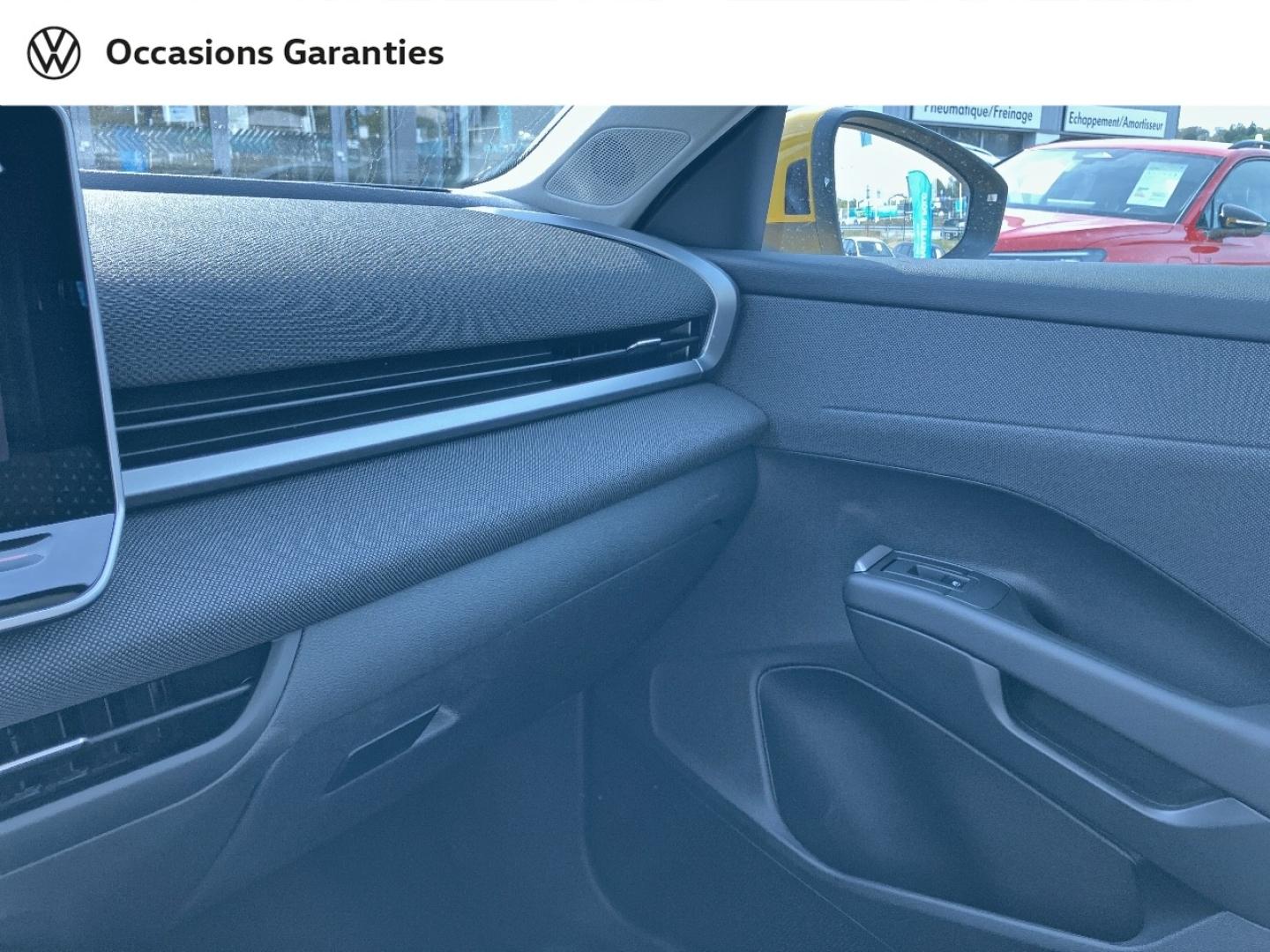 Voitures occasions VOLKSWAGEN T-ROC Base Metz