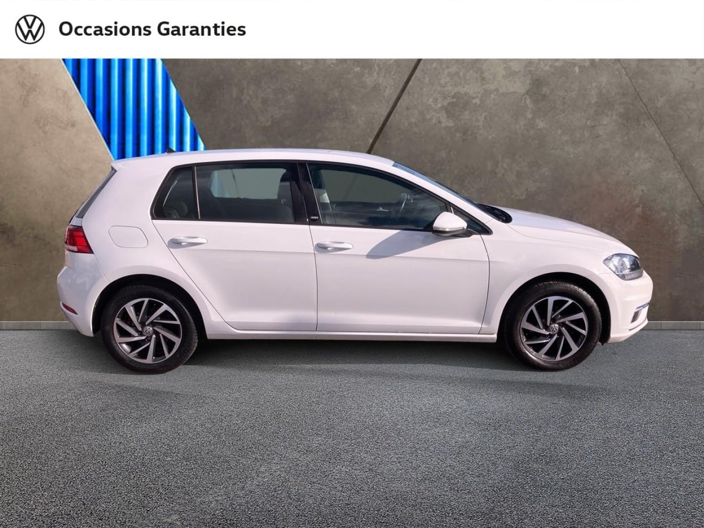 Voitures occasions VOLKSWAGEN GOLF Sound Longeville-lès-Saint-Avold