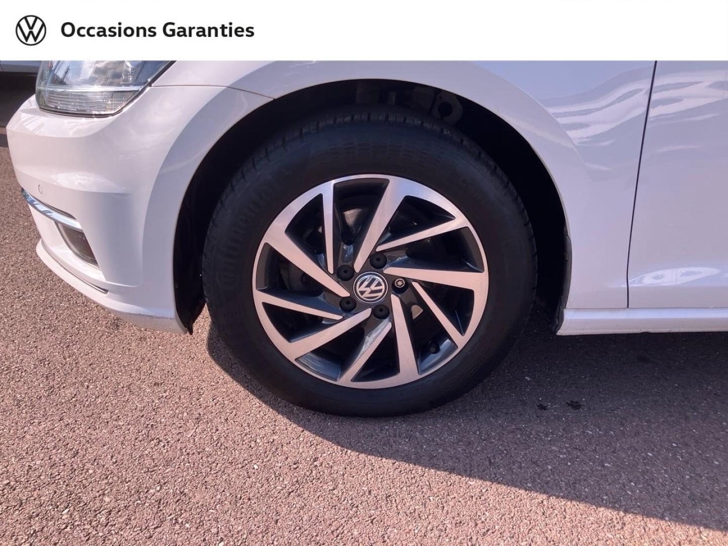 Voitures occasions VOLKSWAGEN GOLF Sound Longeville-lès-Saint-Avold