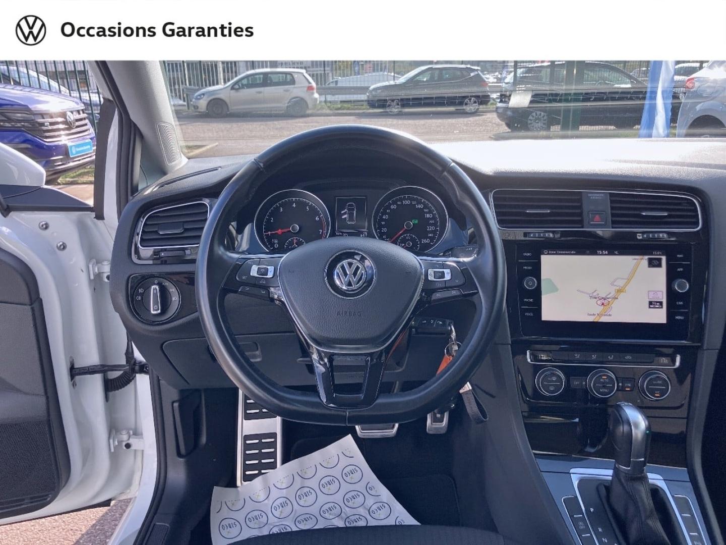 Voitures occasions VOLKSWAGEN GOLF Sound Longeville-lès-Saint-Avold