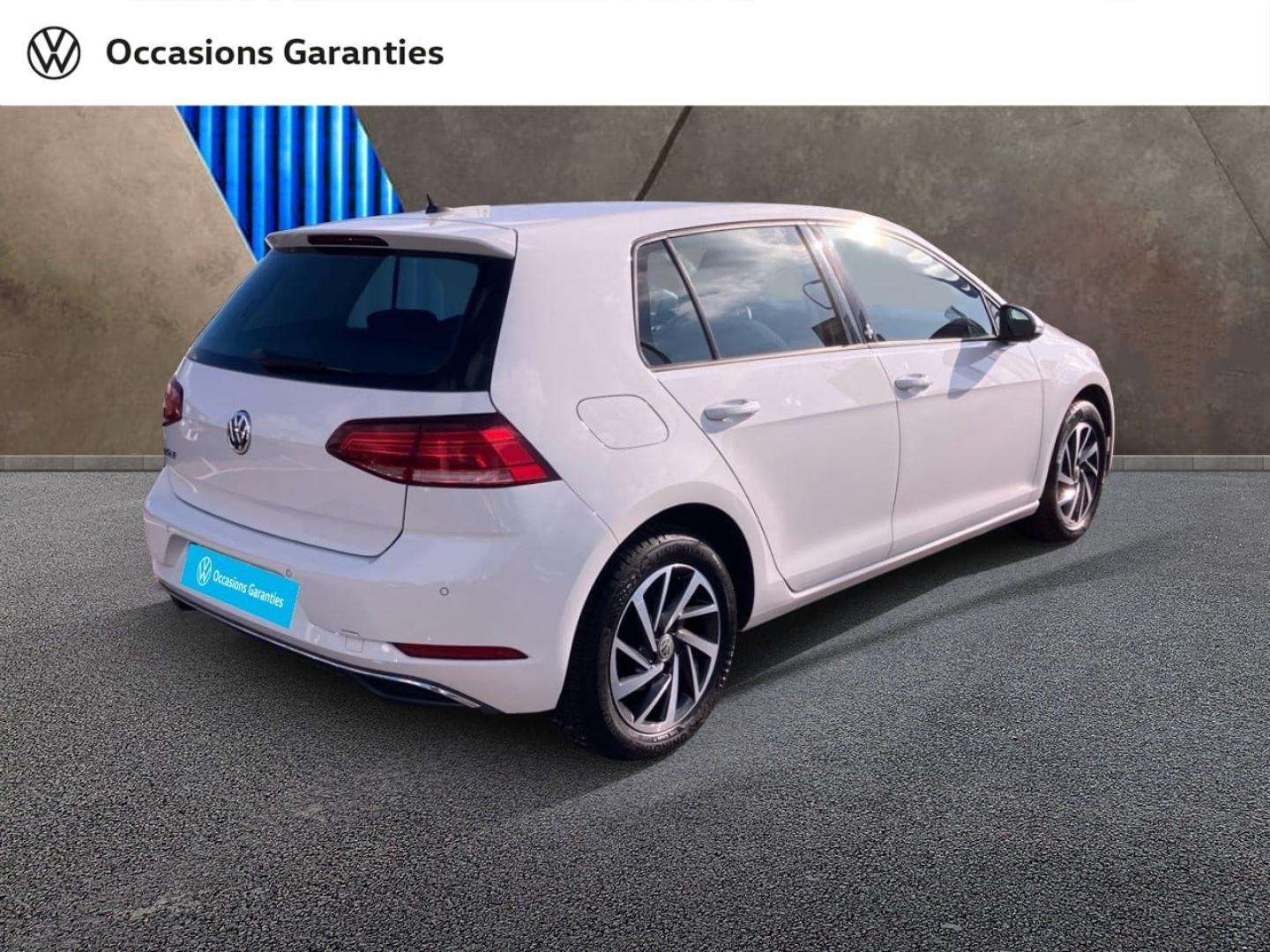 Voitures occasions VOLKSWAGEN GOLF Sound Longeville-lès-Saint-Avold