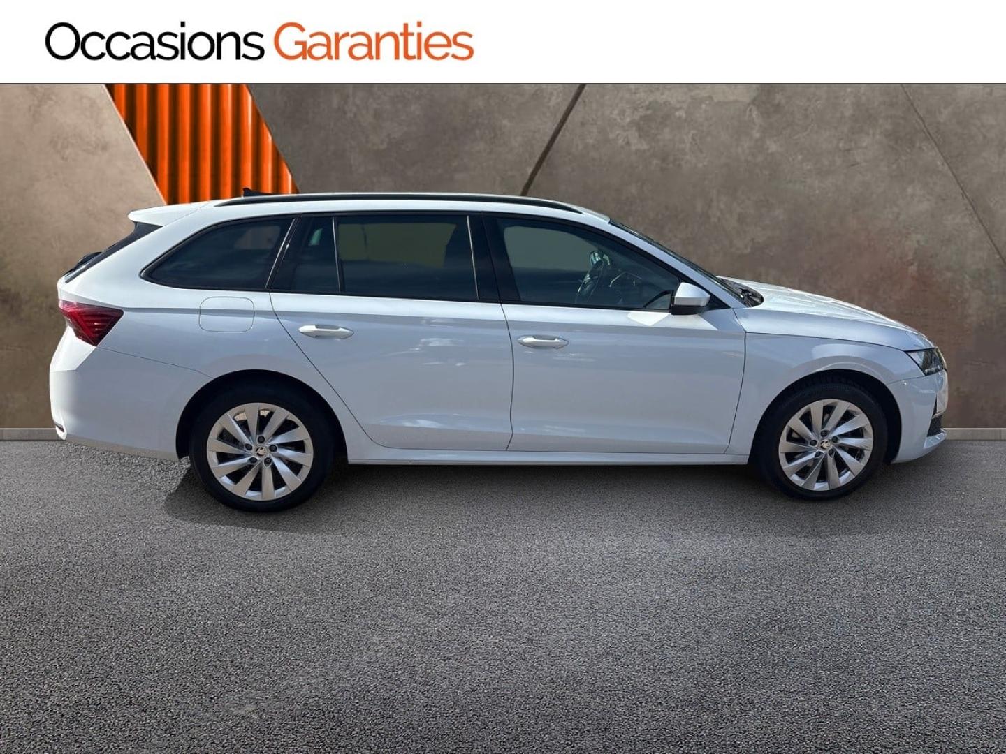 Voitures occasions ŠKODA Octavia Combi Selection Longeville-lès-Saint-Avold
