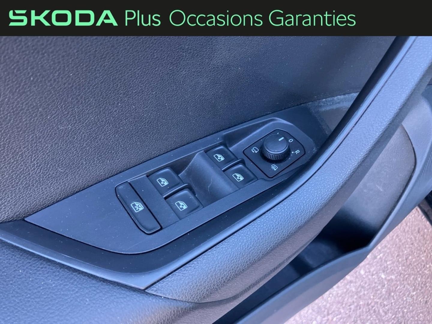 Voitures occasions ŠKODA KAROQ Sportline Longeville-lès-Saint-Avold
