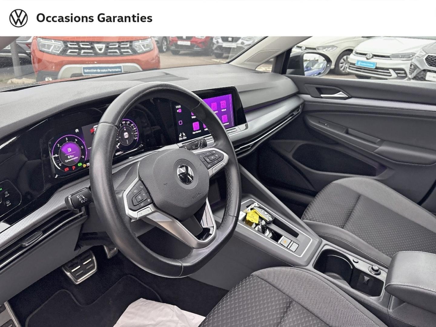 Voitures occasions VOLKSWAGEN GOLF Active Longeville-lès-Saint-Avold