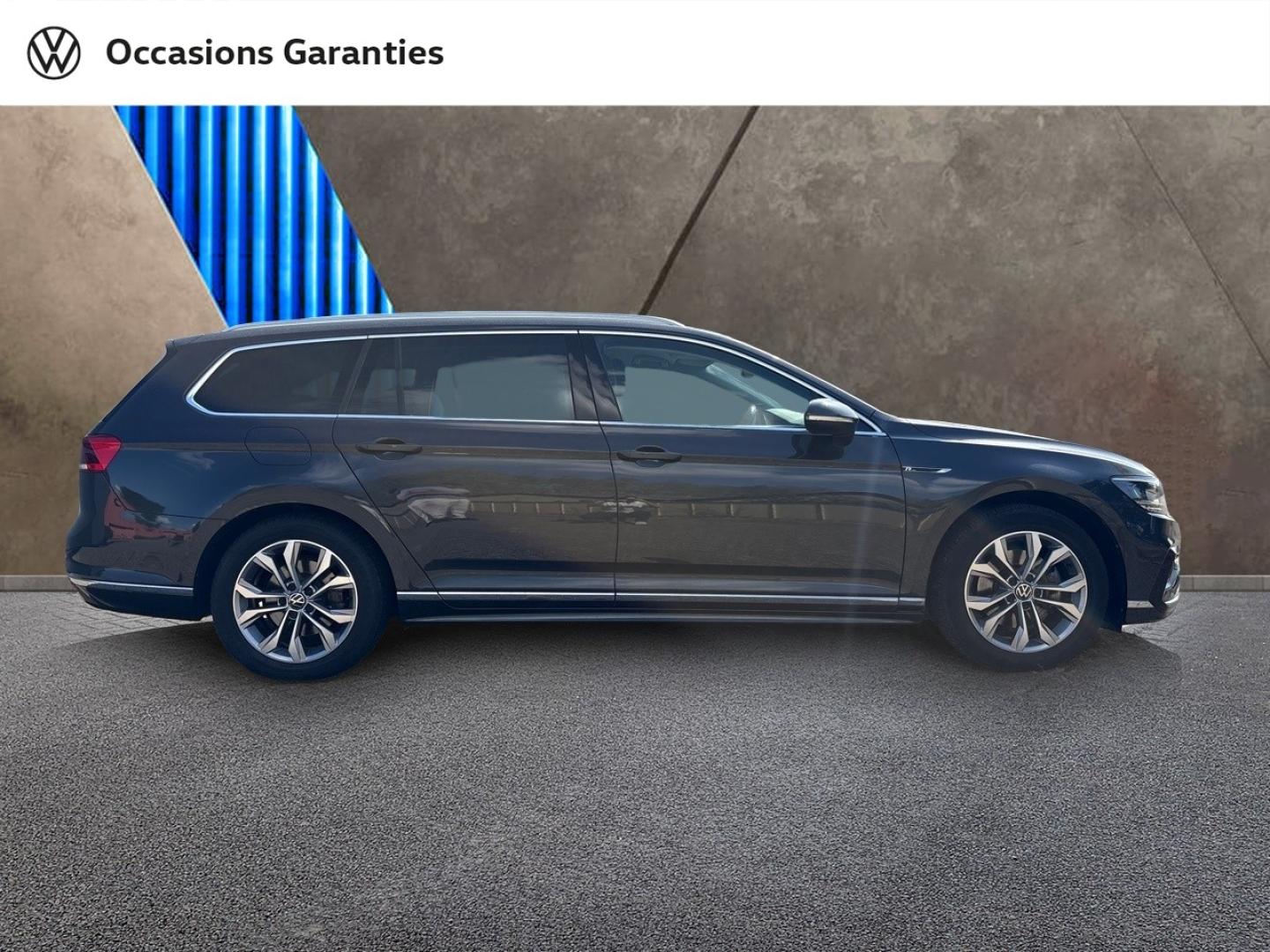 Voitures occasions VOLKSWAGEN PASSAT R-Line Sarreguemines