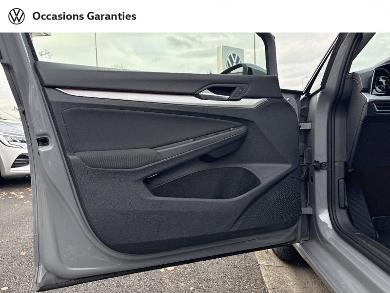 Voitures occasions VOLKSWAGEN Golf SW Life Business Sarreguemines