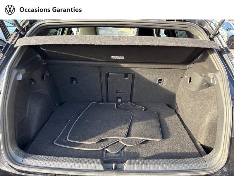 Voitures occasions VOLKSWAGEN GOLF R-Line Sarreguemines