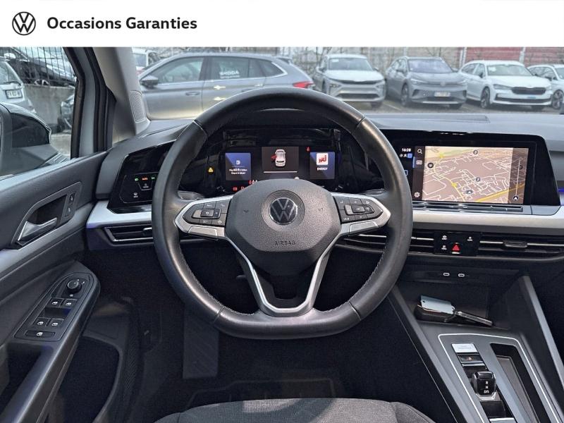 Voitures occasions VOLKSWAGEN GOLF Life 1st Sarreguemines