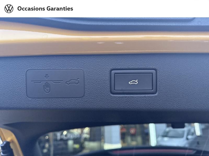 Voitures occasions VOLKSWAGEN T-ROC R-Line Sarreguemines