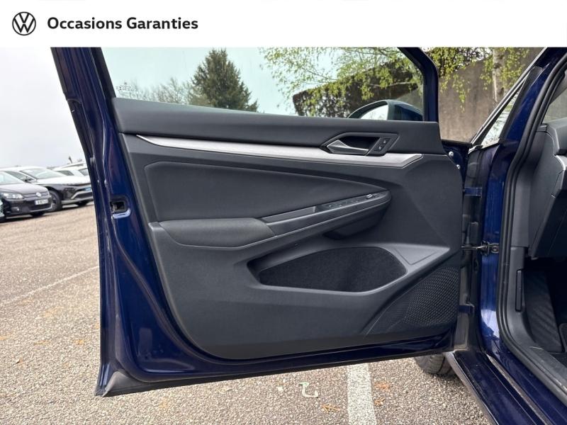 Voitures occasions VOLKSWAGEN GOLF Life 1st Sarreguemines