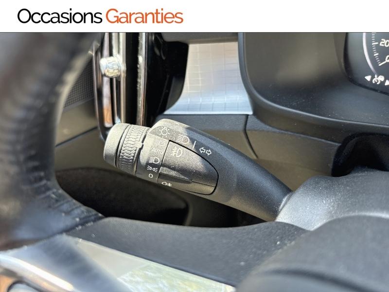 Voitures occasions VOLVO XC40 Momentum Sarreguemines